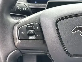 Ford Mustang Mach-E 2021 AWD Premium 4dr SUV