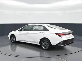 Hyundai ELANTRA 2024 SEL 4dr Sedan