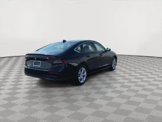 Honda Accord 2025 LX 4dr Sedán