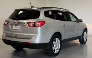 Chevrolet Traverse 2017 4x4 LT 4p SUV con 1LT