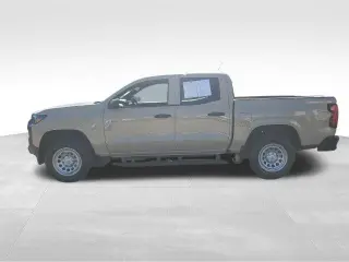 Chevrolet Colorado 2024 4x2 Work Truck 4dr Crew Cab 5 ft. SB