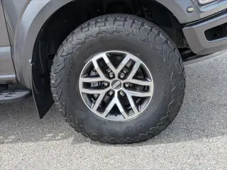 Ford F-150 2018 4x4 Raptor 4dr SuperCrew 5.5 ft. SB