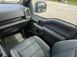 Ford F-150 2018 4x4 Raptor 4dr SuperCrew 5.5 ft. SB