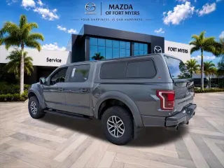 Ford F-150 2018 4x4 Raptor 4dr SuperCrew 5.5 ft. SB