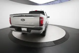 Ford F-150 2024 4x4 XLT 4dr SuperCrew 5.5 ft. SB
