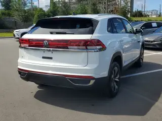Volkswagen Atlas Cross Sport 2024 SE 4p SUV