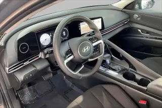 Hyundai ELANTRA 2025 SEL Conveniencia 4p Sedán