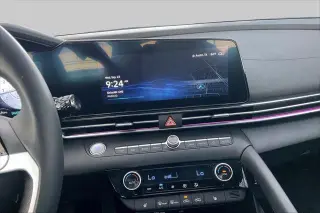 Hyundai ELANTRA 2025 SEL Conveniencia 4p Sedán