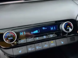 Hyundai ELANTRA 2026 SEL Sport Premium 4p Sedán