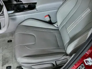 Hyundai ELANTRA 2026 SEL Sport Premium 4p Sedán