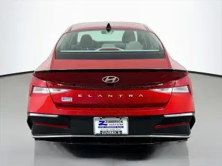 Hyundai ELANTRA 2026 SEL Sport Premium 4p Sedán