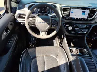 Chrysler Pacifica 2025 Limited 4dr Mini-Van