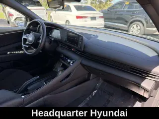 Hyundai ELANTRA 2026 SEL Sport 4dr Sedana