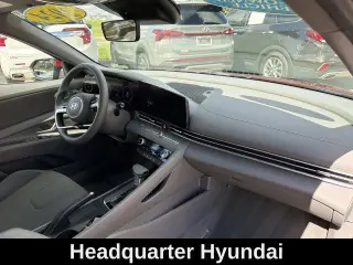 Hyundai ELANTRA 2024 SEL 4p Sedan