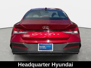 Hyundai ELANTRA 2024 SEL 4p Sedan