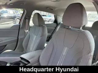 Hyundai ELANTRA 2024 SEL 4p Sedan