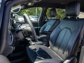Chrysler Pacifica 2025 Select 4dr Mini-Van