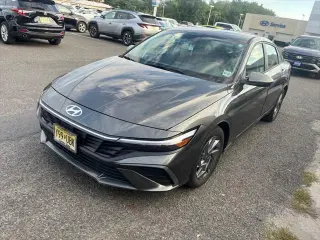 Hyundai ELANTRA 2024 SEL 4dr Sedan