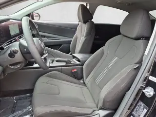 Hyundai ELANTRA 2024 SEL 4dr Sedan