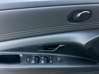 Hyundai ELANTRA 2026 SEL Sport 4dr Sedan