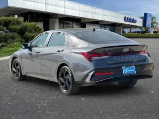 Hyundai ELANTRA 2026 SEL Sport 4dr Sedan