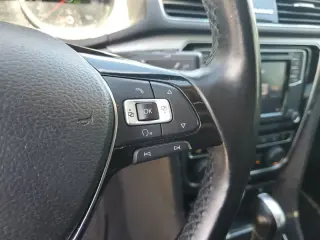 Volkswagen Passat 2018 2.0T SE 4dr Sedán