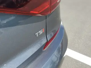Volkswagen Passat 2018 2.0T SE 4dr Sedán