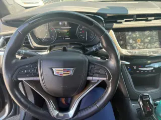 Cadillac XT6 2024 Premium Luxury 4p SUV