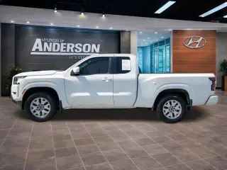 Nissan Frontera 2023 4x2 SV 4p King Cab 6.1 ft. CB
