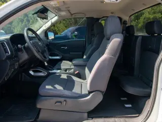 Nissan Frontera 2023 4x2 SV 4p King Cab 6.1 ft. CB