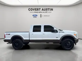 Ford F-350 Super Duty 2016 4x4 King Ranch 4dr Crew Cab 6.8 ft. SB SRW Pickup