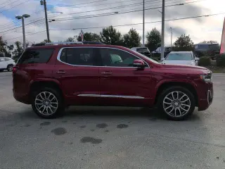 GMC Acadia 2023 Denali 4p SUV