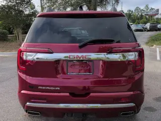GMC Acadia 2023 Denali 4p SUV