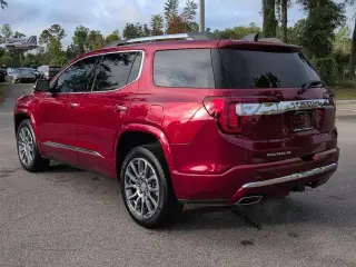 GMC Acadia 2023 Denali 4p SUV