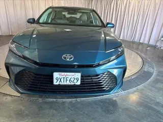 Toyota Camry 2026 LE 4dr Sedan