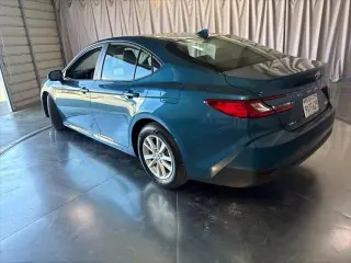 Toyota Camry 2026 LE 4dr Sedan