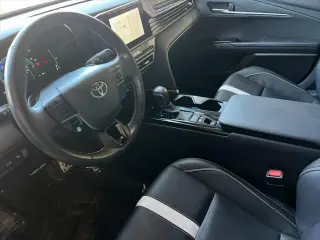 Toyota Camry 2025 SE 4dr Sedan