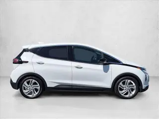 Chevrolet Bolt EV 2022 1LT Hatchback 4puertas