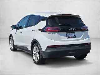 Chevrolet Bolt EV 2022 1LT Hatchback 4puertas
