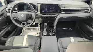 Toyota Camry 2025 SE 4p Sedan