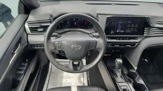 Toyota Camry 2025 SE 4p Sedan