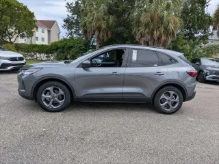 Ford Escape Hybrid 2025 ST-Line 4p SUV