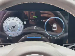 Hyundai ELANTRA 2025 SEL Conveniencia 4p Sedan