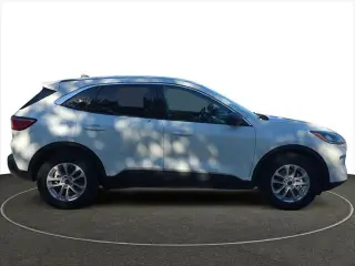 Ford Escape Híbrido 2022 AWD SE 4p SUV