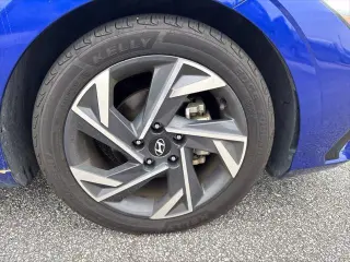 Hyundai ELANTRA 2025 SEL Conveniencia 4p Sedán