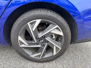 Hyundai ELANTRA 2025 SEL Conveniencia 4p Sedán