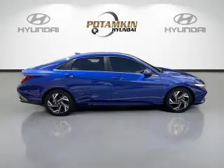 Hyundai ELANTRA 2025 Limited 4dr Sedán