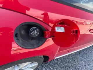 Volkswagen Escarabajo 2013 2.5L PZEV 2p Coupé 6V