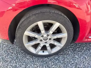 Volkswagen Escarabajo 2013 2.5L PZEV 2p Coupé 6V