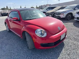 Volkswagen Escarabajo 2013 2.5L PZEV 2p Coupé 6V